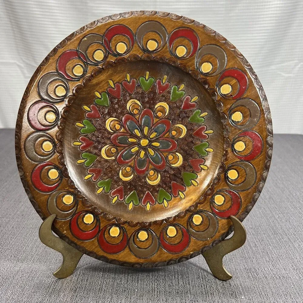 Vtg Polish Folk Art Wooden 9½” Hand Carved/Painted Plate w/Polish Product Detail